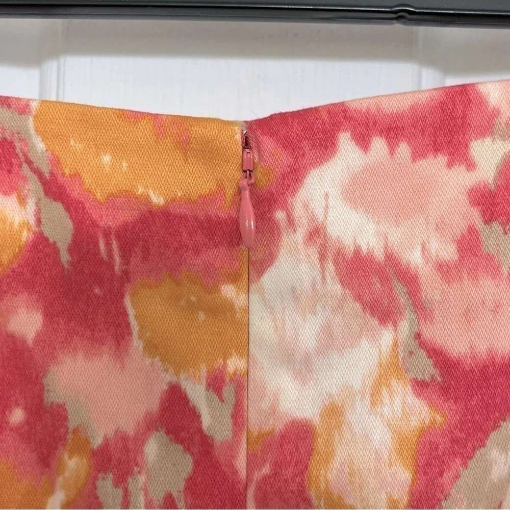 Talbots Petites cotton spandex watercolor floral back zip lined skirt, 12P.